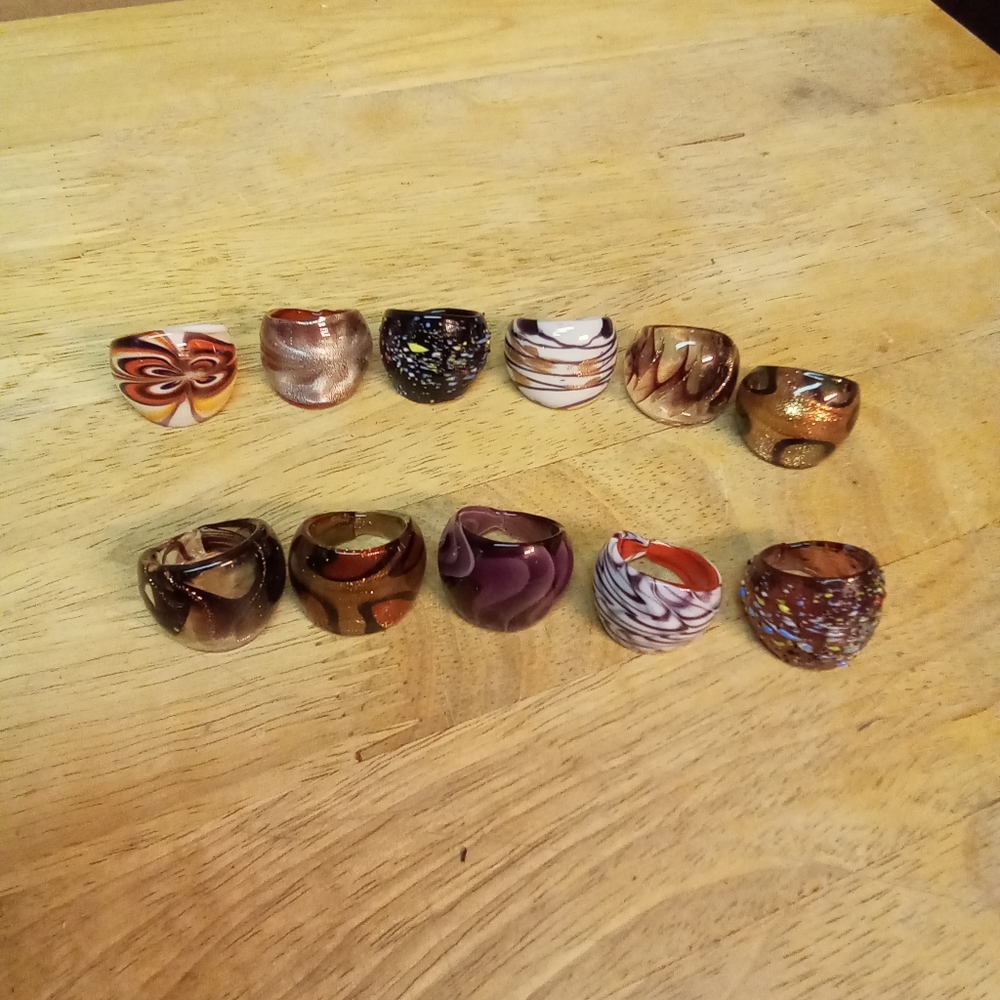 11 Vintage Glass Rings